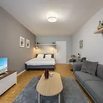 Apartment Richemont 7 - Self Check In By Homenhancement Geneva