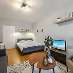 Apartment Richemont 7 - Self Check In By Homenhancement Geneva