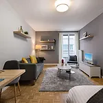 Richemont 7 - Self Check In By Homenhancement Apartment Geneva