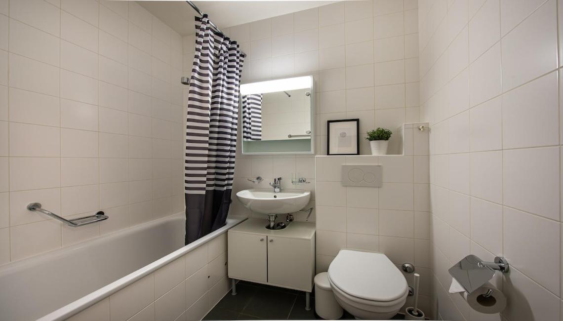 Richemont 7 - Self Check In By Homenhancement * Geneva