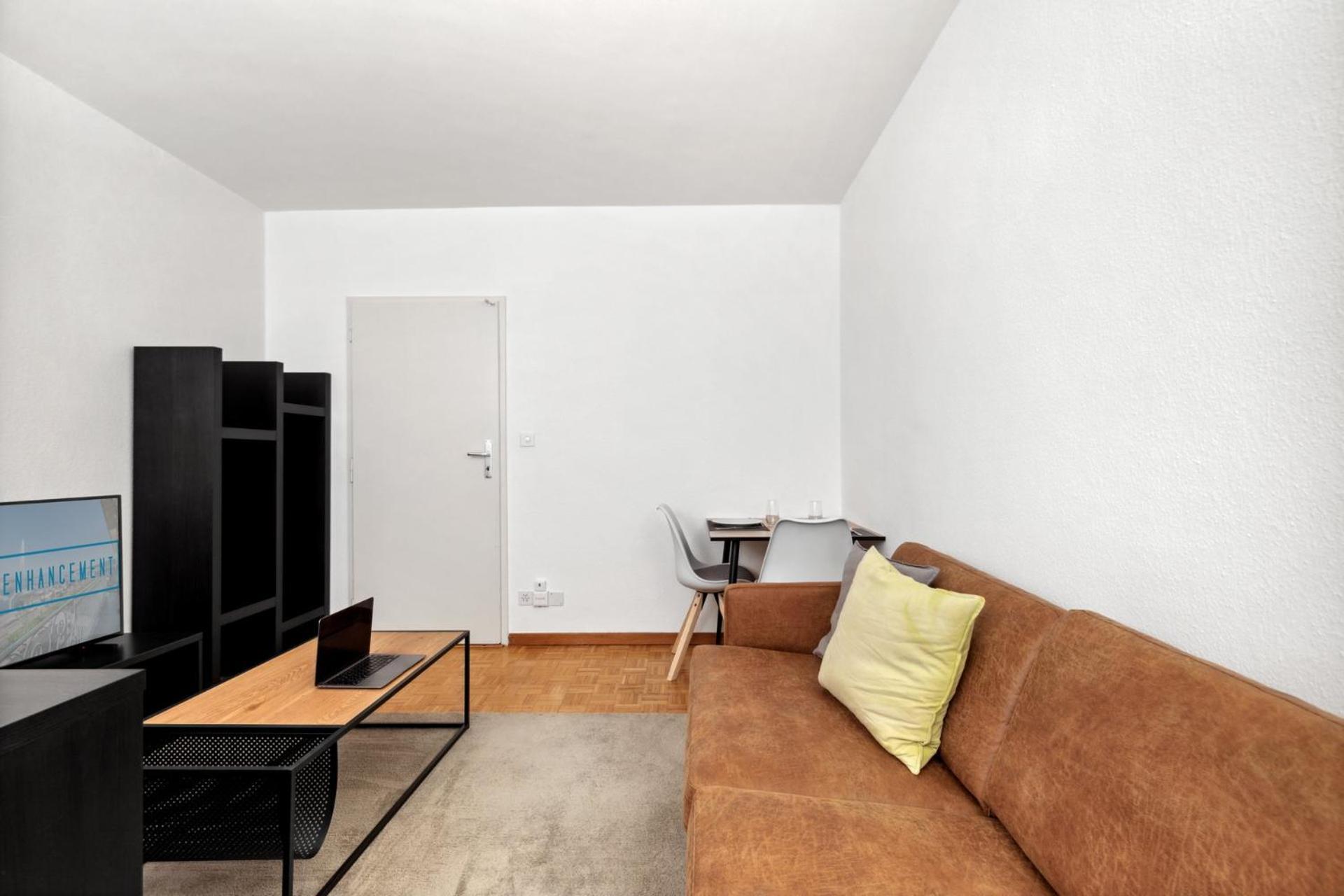 Richemont 7 - Self Check In By Homenhancement *