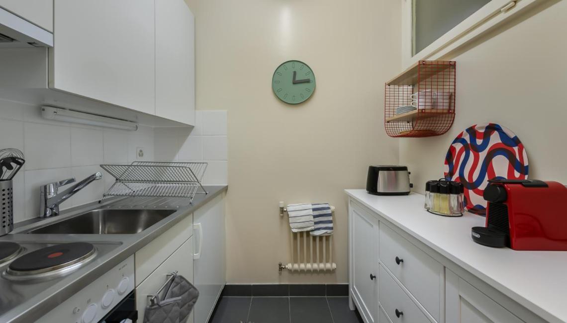 Richemont 7 - Self Check In By Homenhancement Geneva