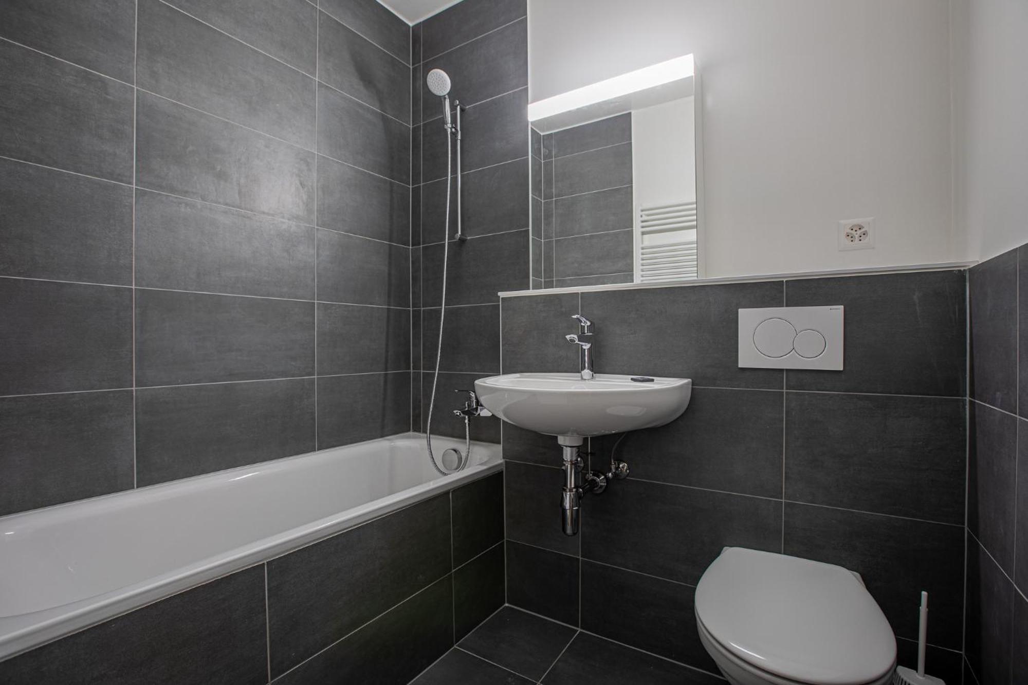 Richemont 7 - Self Check In By Homenhancement Apartment