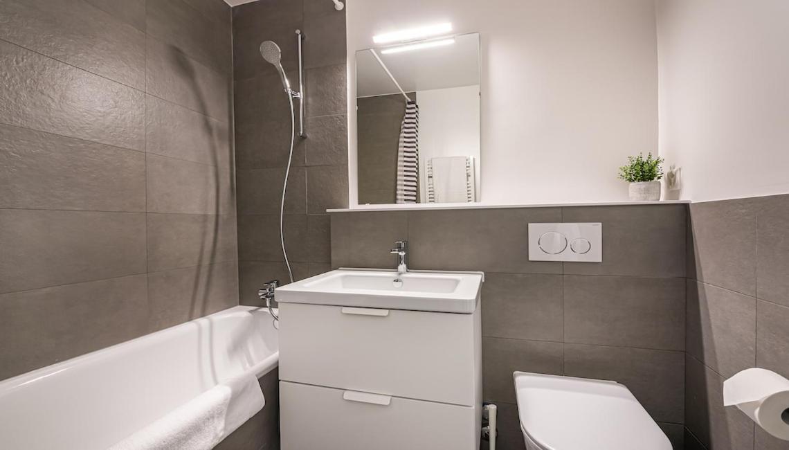 Richemont 7 - Self Check In By Homenhancement Apartment