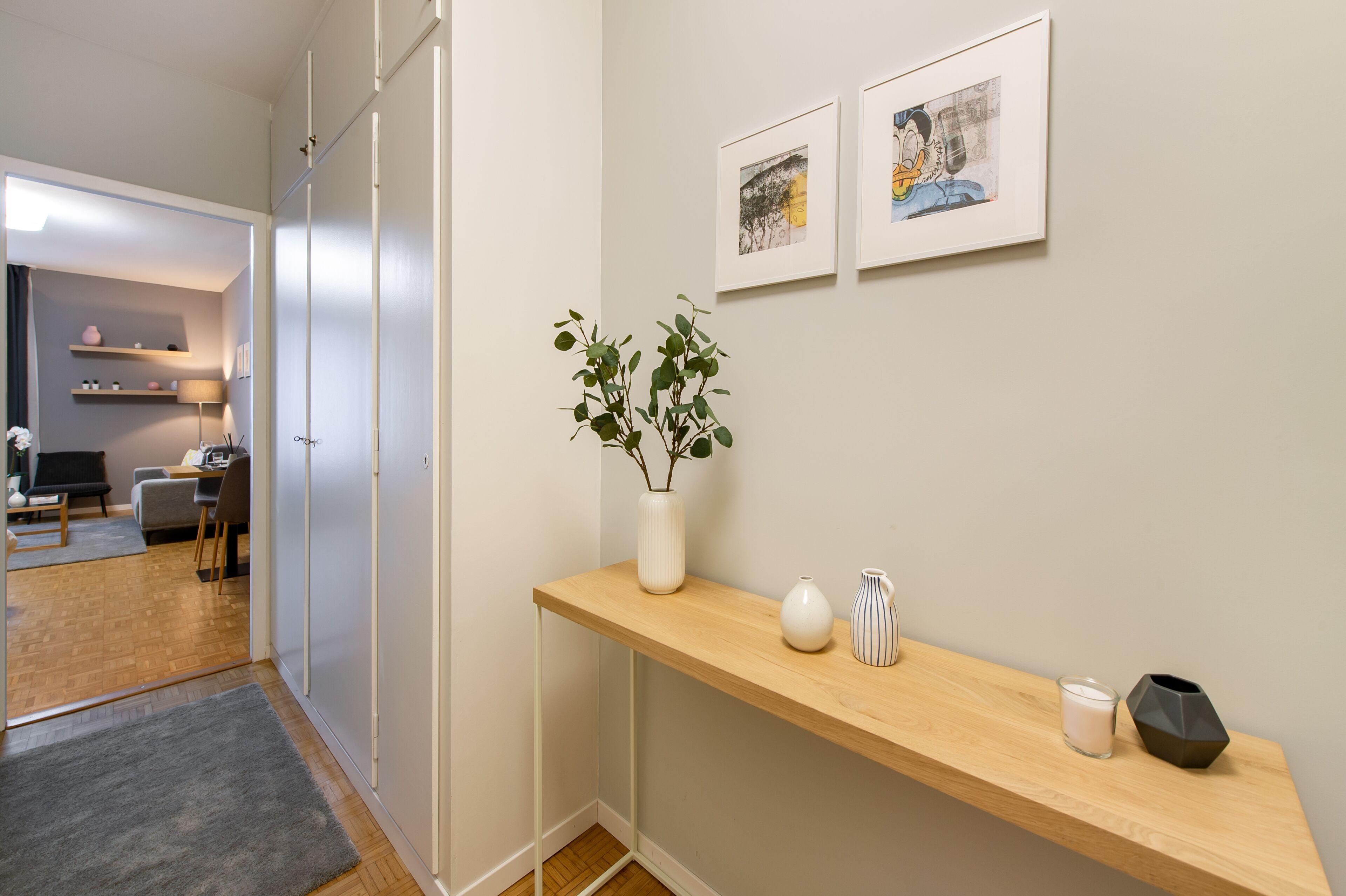 Richemont 7 - Self Check In By Homenhancement * Geneva